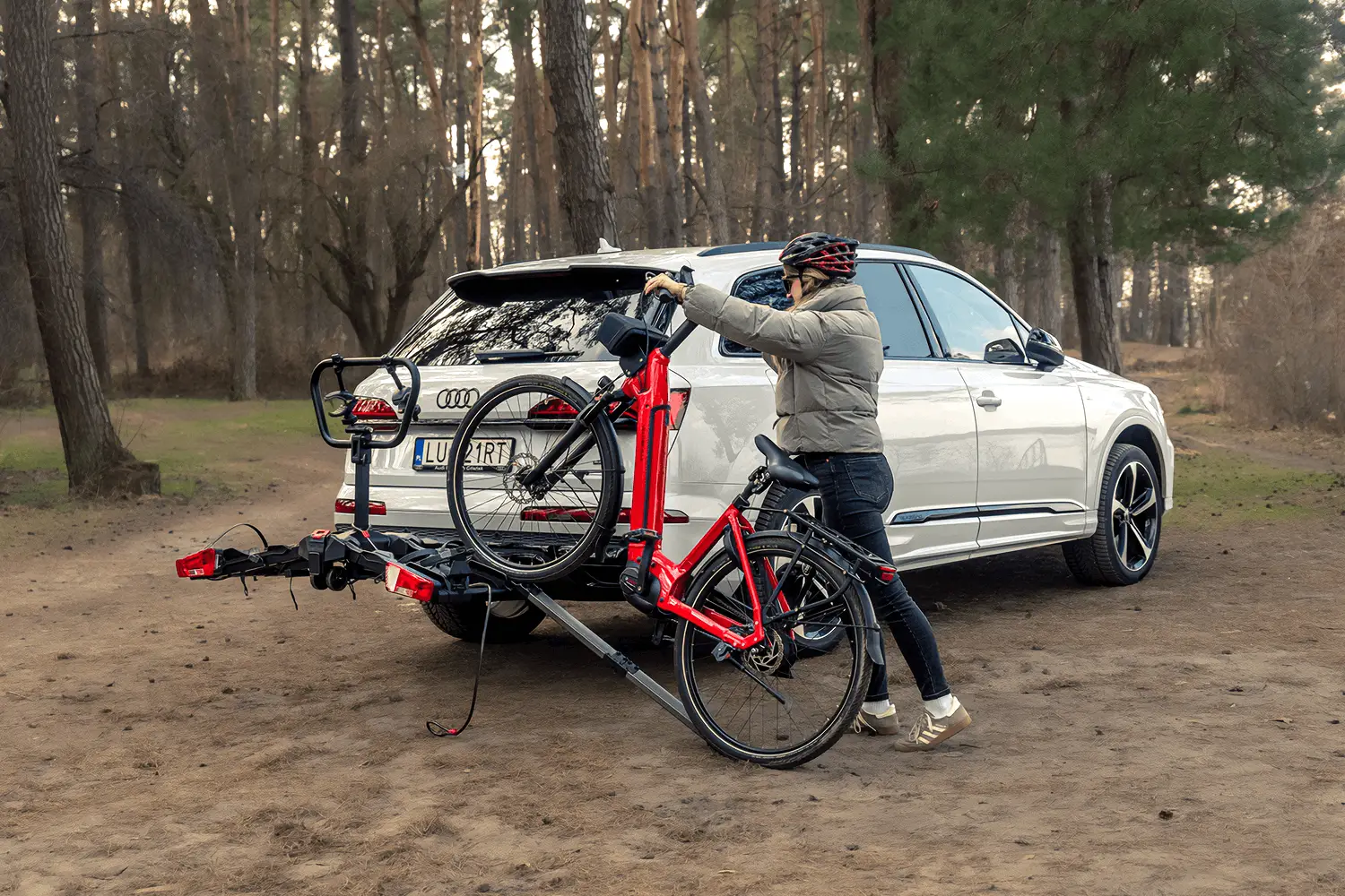 Die besten absenkbaren Fahrradträger für E-Bikes im Test