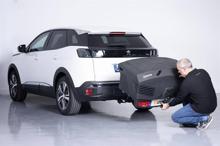 Towbox EVO urban black - Anhängerkupplungs-Gepäckträgerbox