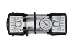 YATO YT-73462 Autokompressor mit 250-W-LED-Lampe