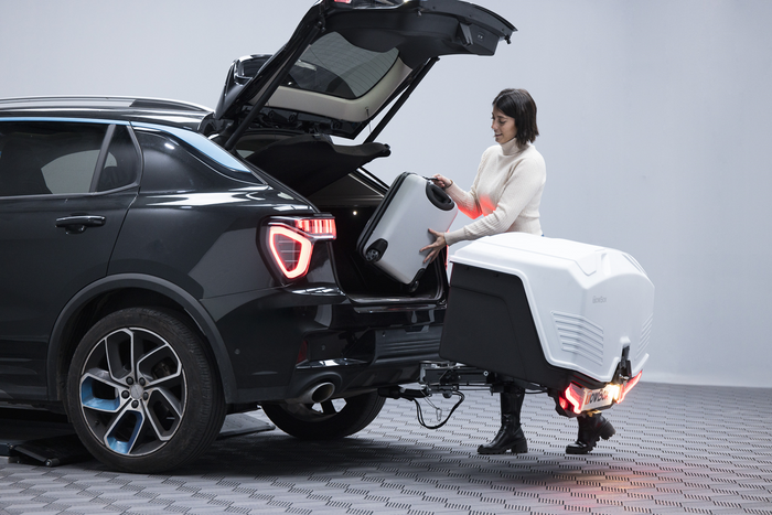 Towbox Alpha Classic Grau - Heckträgerbox