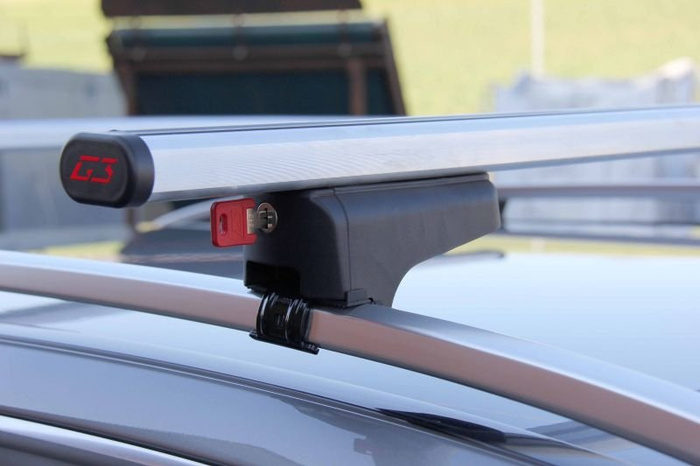 G3 CL 60.110 Universal-Dachträger für traditionelle und integrierte Aluminiumschienen