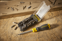 STANLEY MULTIBIT 34-teiliger Schraubendreher mit Bit-Set