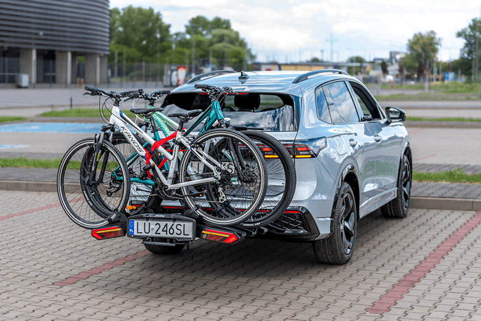 Inter Pack Velox 3 LED – faltbarer Anhängerkupplungs-Fahrradträger für 3 Fahrräder mit LED-Beleuchtung