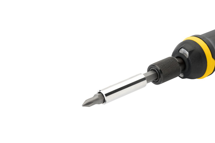 STANLEY 4V Akku-Schraubendreher mit Ladegerät und Bits