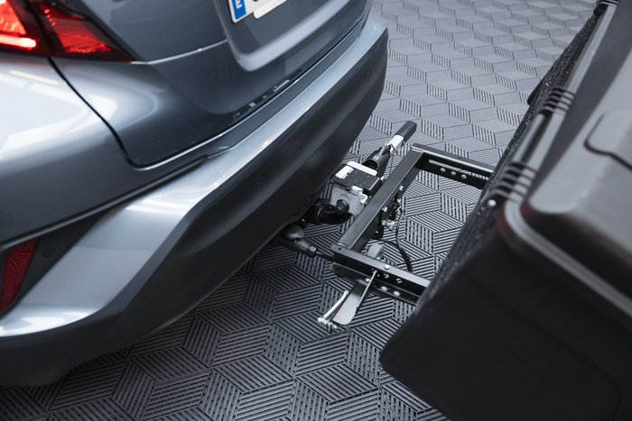 Towbox Alpha urban black - Heckträgerbox