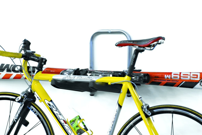 Wandhalter für 3 Fahrräder von Peruzzo Marte