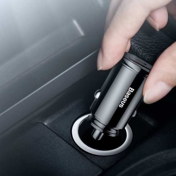 BASEUS Runder Kfz-Ladeadapter aus Kunststoff mit USB-A- und USB-C-Anschluss (30 W)