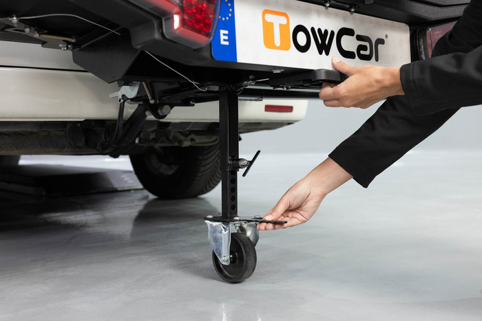 Towbox V3 Camper lang schwarz - Gepäckbox für Anhängerkupplung